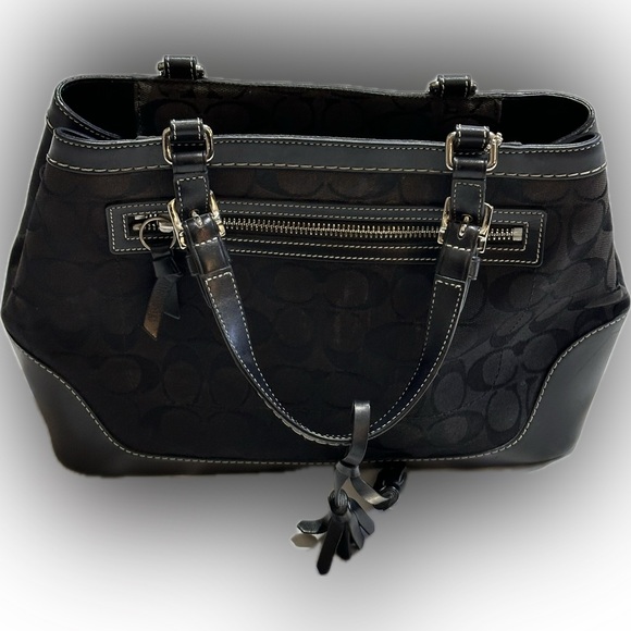 Coach Authentic Preowned. Black Signature Jacquard & Black Leather Satchel Bag. - Picture 11 of 15